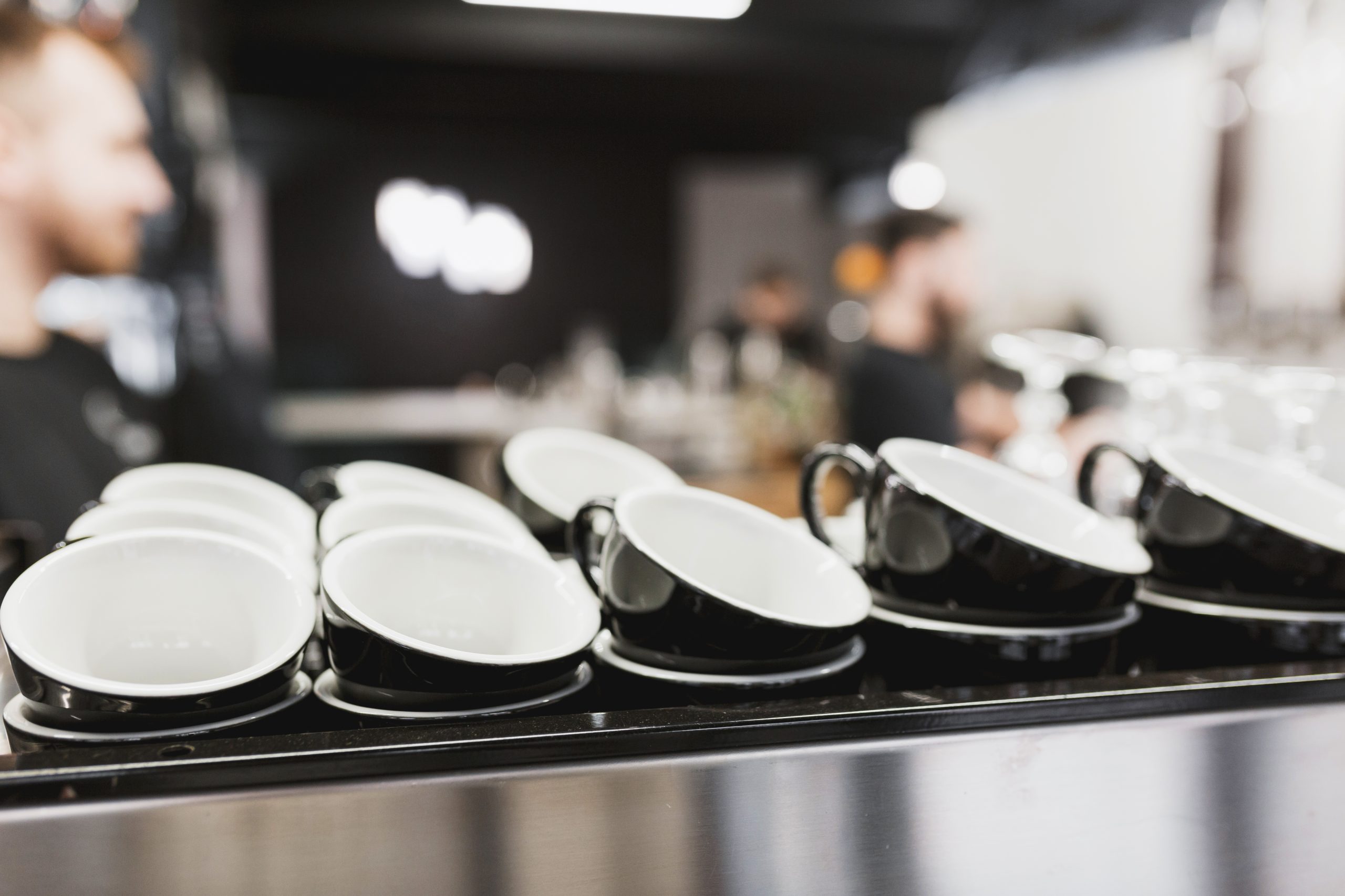 bar-concept-with-coffee-cups